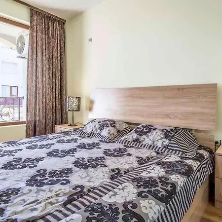 за гости Tatil Evi Ravda