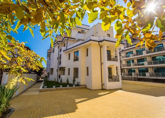 за гости 라브다